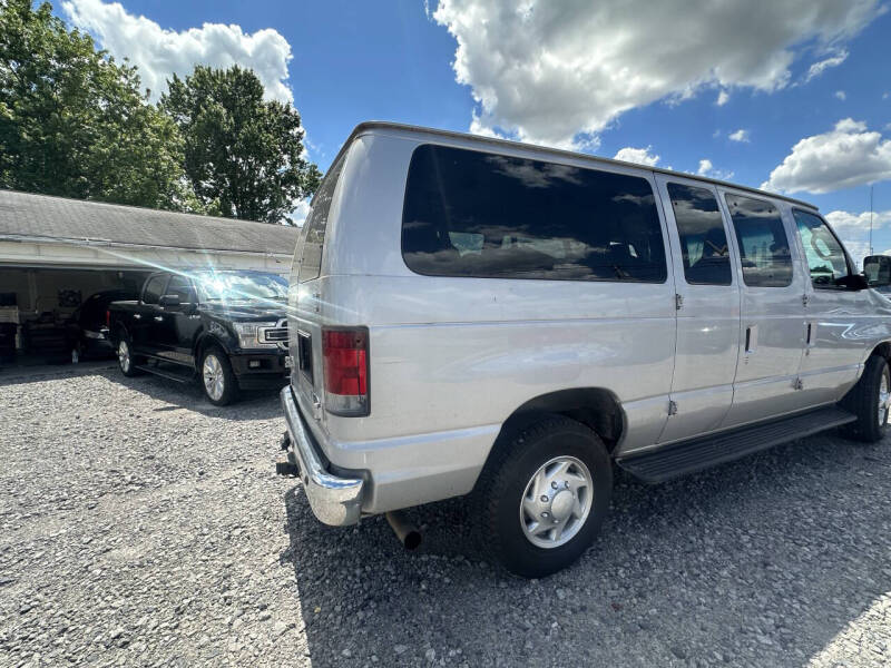 2013 Ford E-Series E-350 SD XLT