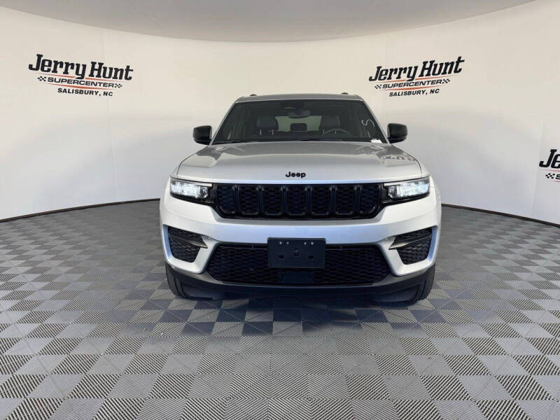 2023 Jeep Grand Cherokee Altitude