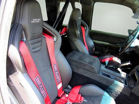 2004 Chevrolet Silverado 1500 SS