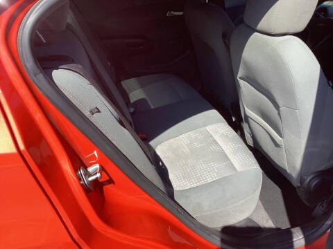 2013 Chevrolet Sonic LS Auto