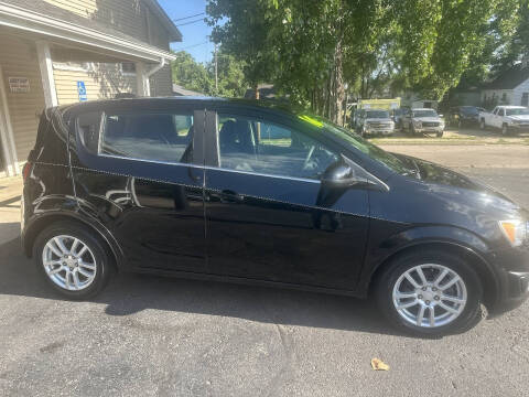 2016 Chevrolet Sonic LT Auto