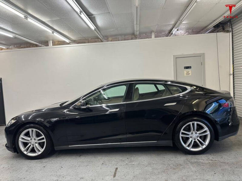 2013 Tesla Model S