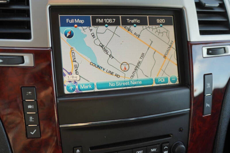 2011 Cadillac Escalade EXT Luxury