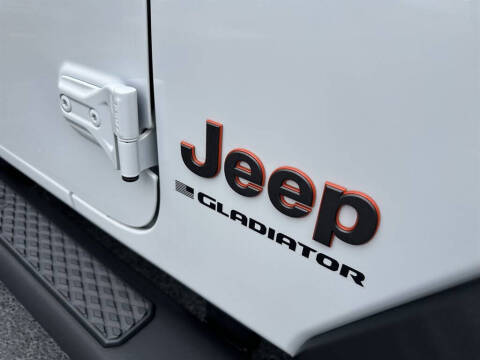 2024 Jeep Gladiator Mojave
