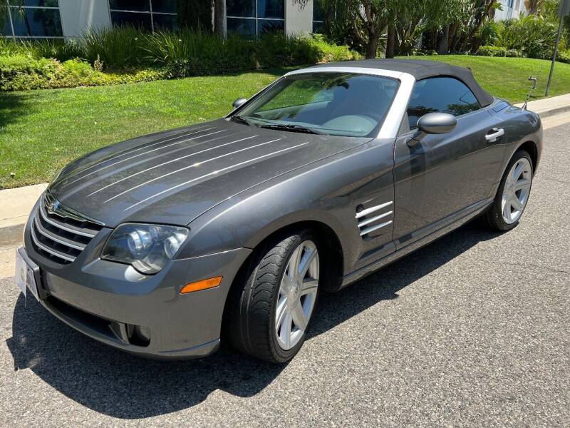 2005 Chrysler Crossfire for sale at GM Auto Group in Arleta CA