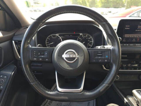 2022 Nissan Rogue SL