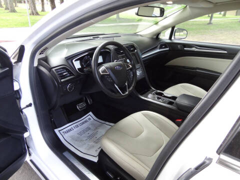 2017 Ford Fusion Titanium