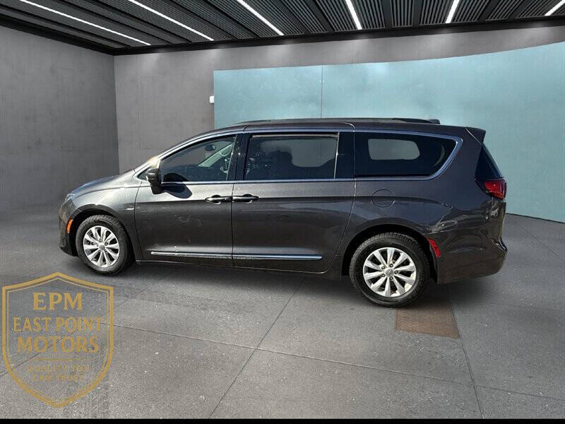 2017 Chrysler Pacifica Touring Plus