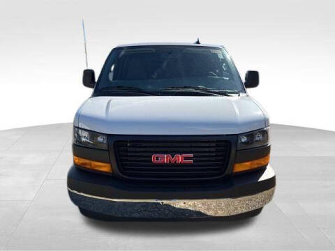 2025 GMC Savana 2500