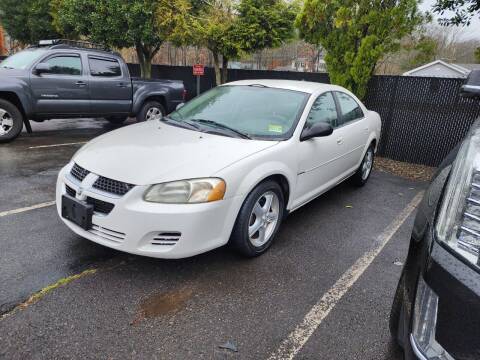 2005 Dodge Stratus for sale at Central Jersey Auto Trading in Jackson NJ
