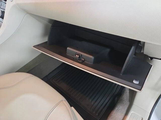 2011 Ford Taurus SEL