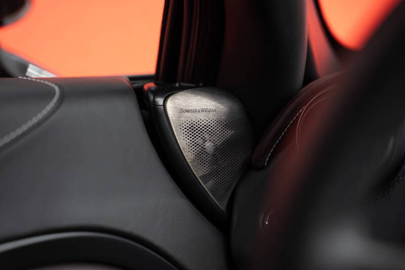 2018 McLaren 720S Luxury