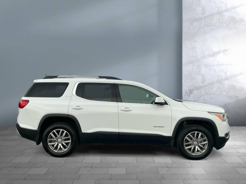 2019 GMC Acadia SLE-2