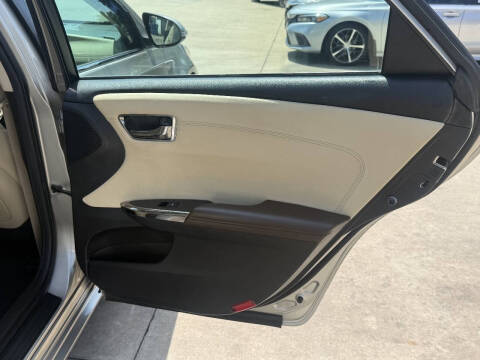 2013 Toyota Avalon XLE