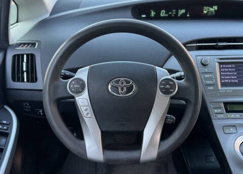 2015 Toyota Prius Three
