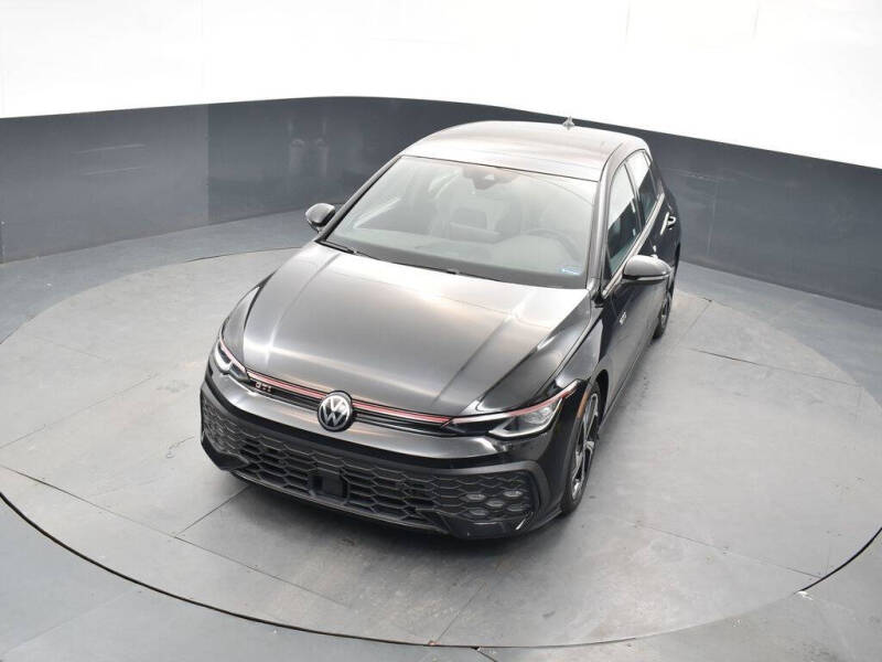 2025 Volkswagen Golf GTI SE