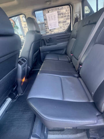 2006 Honda Ridgeline RTL w/Moonroof w/XM