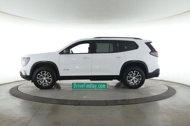 2025 GMC Acadia AT4