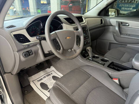 2016 Chevrolet Traverse LS