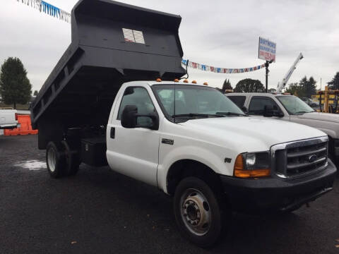 1999 Ford F-550 for sale at DirtWorx Equipment - Trucks in Woodland WA