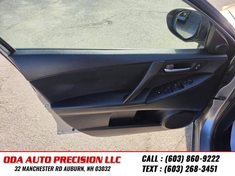 2013 Mazda MAZDA3 i Touring