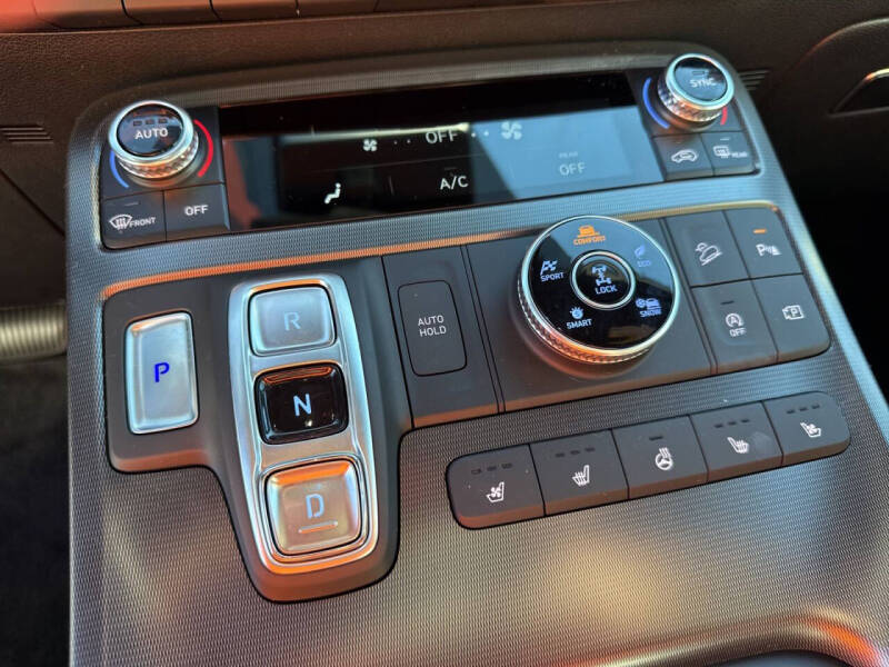 2025 Hyundai Palisade Calligraphy Night Edition