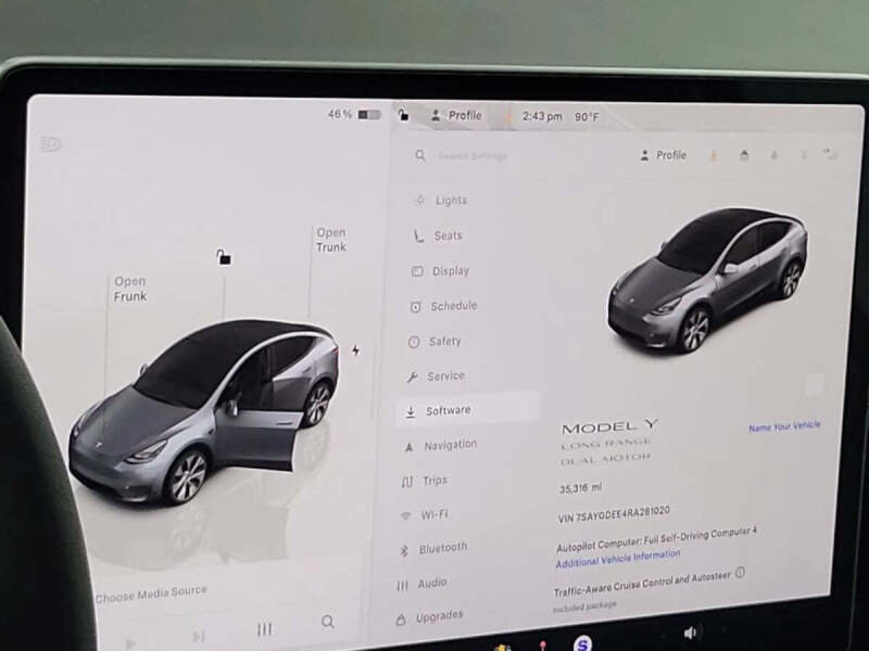 2024 Tesla Model Y Long Range