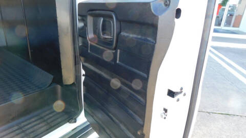 2024 GMC Savana 2500