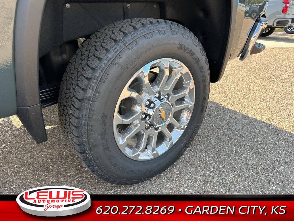 2025 Chevrolet Silverado 2500HD for sale at Lewis Chevrolet of Garden City in Garden City, KS