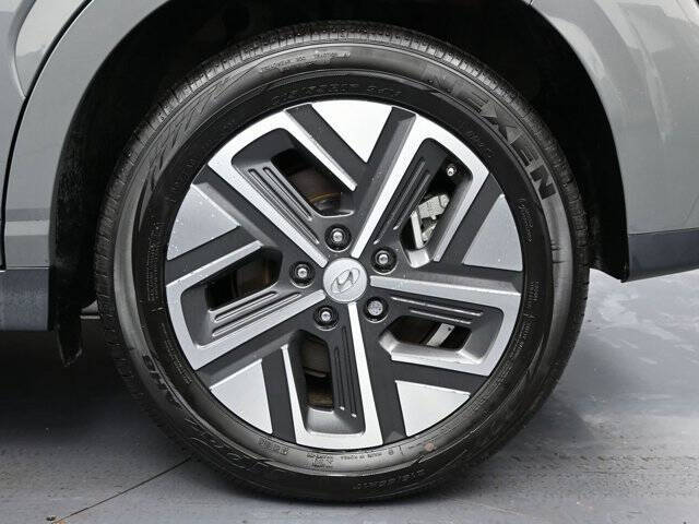 2023 Hyundai Kona Electric SE