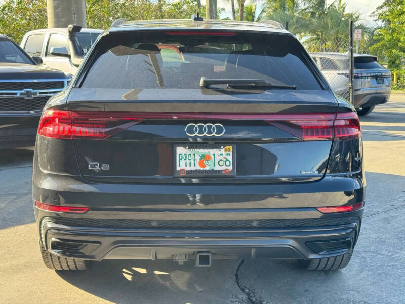 2019 Audi Q8 quattro Prestige 55 TFSI