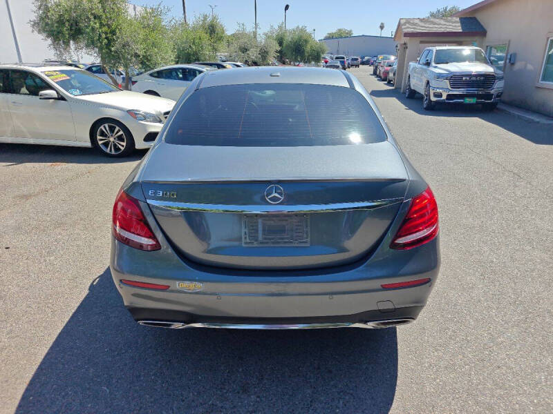 2019 Mercedes-Benz E-Class E 300