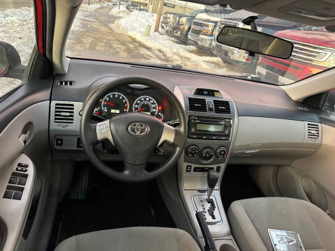 2012 Toyota Corolla LE