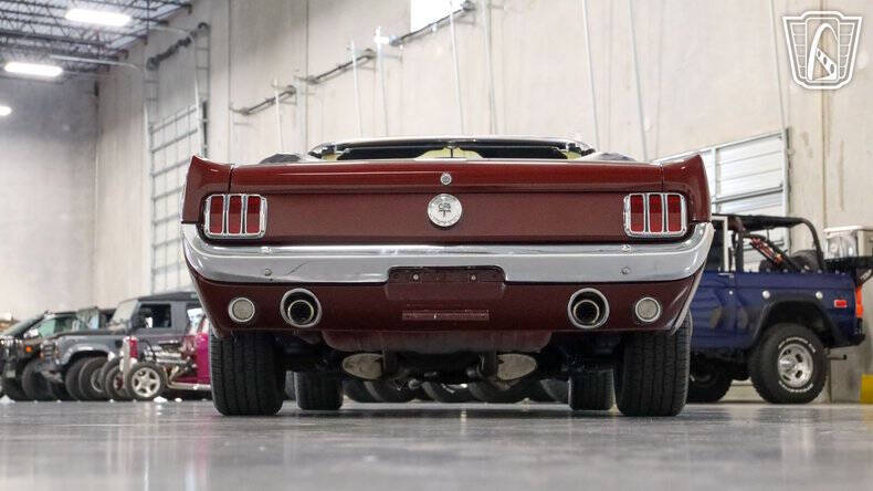 1965 Ford Mustang