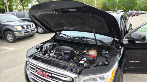 2017 GMC Acadia SLT-1