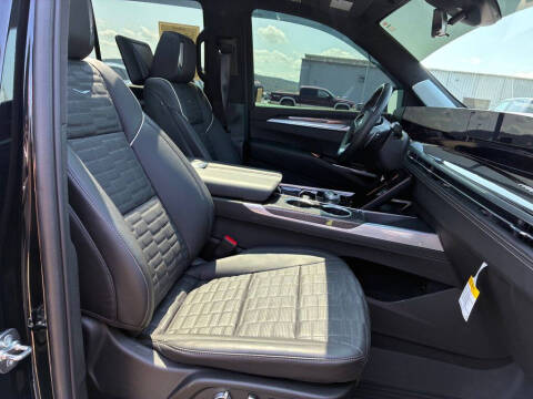 2025 Cadillac Escalade-V