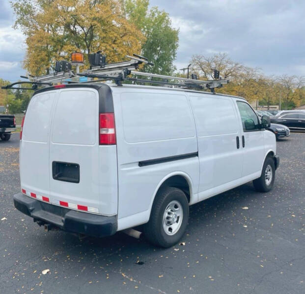 2016 Chevrolet Express 2500