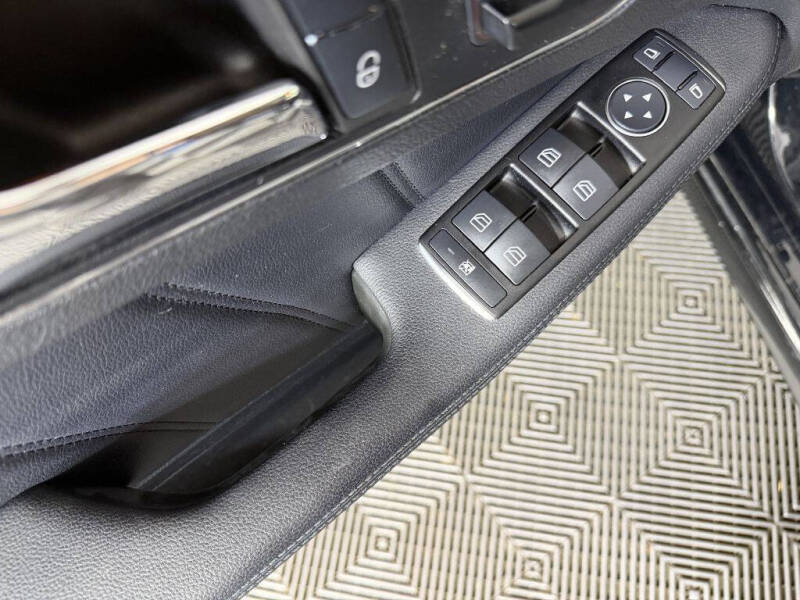 2011 Mercedes-Benz E-Class