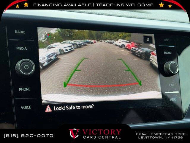 2023 Volkswagen Taos SE