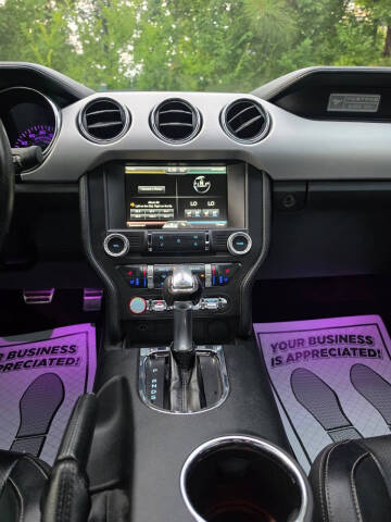 2015 Ford Mustang EcoBoost Premium
