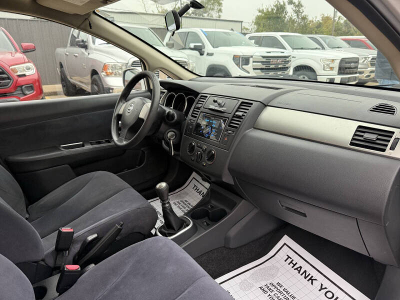 2008 Nissan Versa 1.8 S