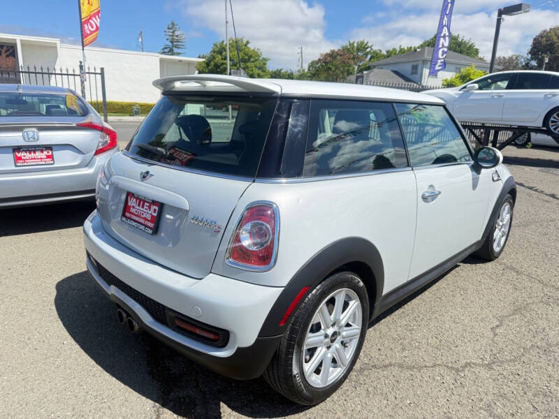 2012 MINI Cooper Hardtop S
