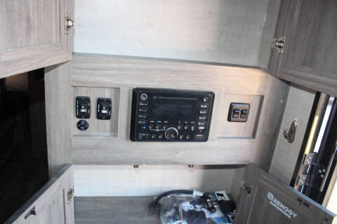 2017 Pacific Coachworks Econ 18RBS