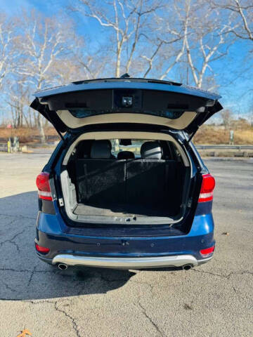 2017 Dodge Journey Crossroad Plus