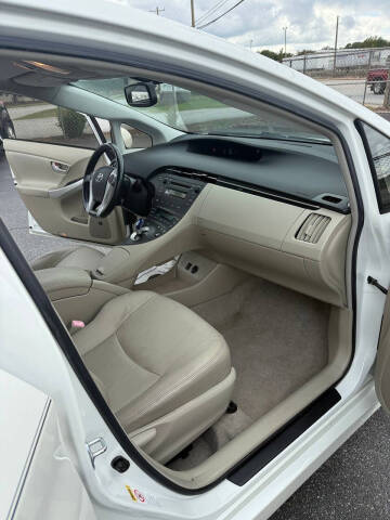 2010 Toyota Prius II