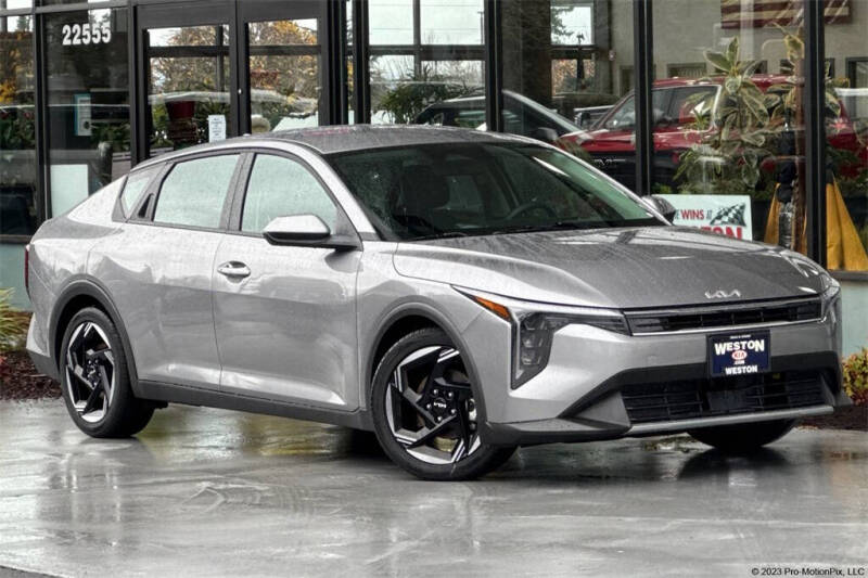 2025 Kia K4 EX