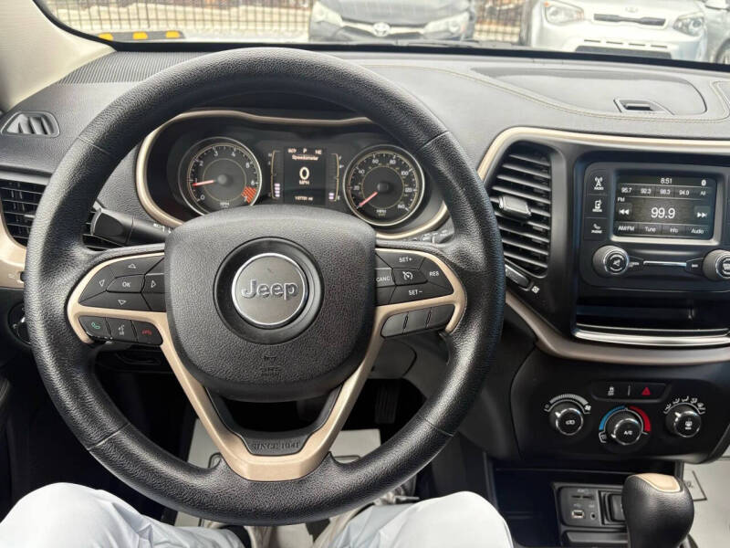 2014 Jeep Cherokee Sport