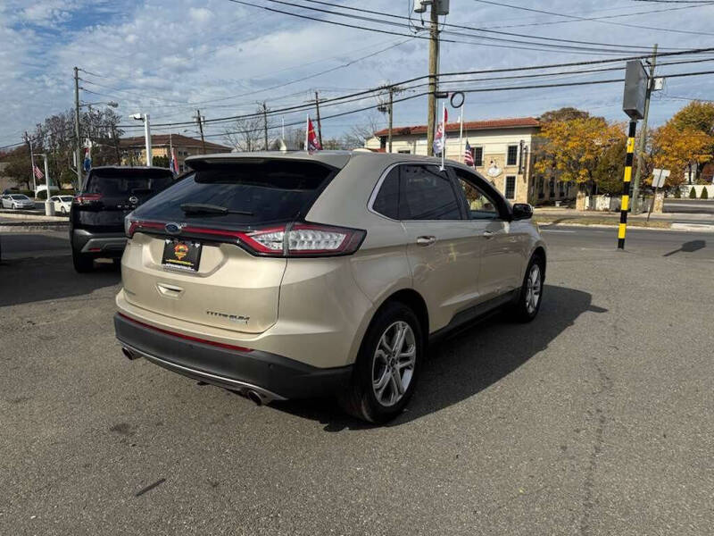 2018 Ford Edge Titanium
