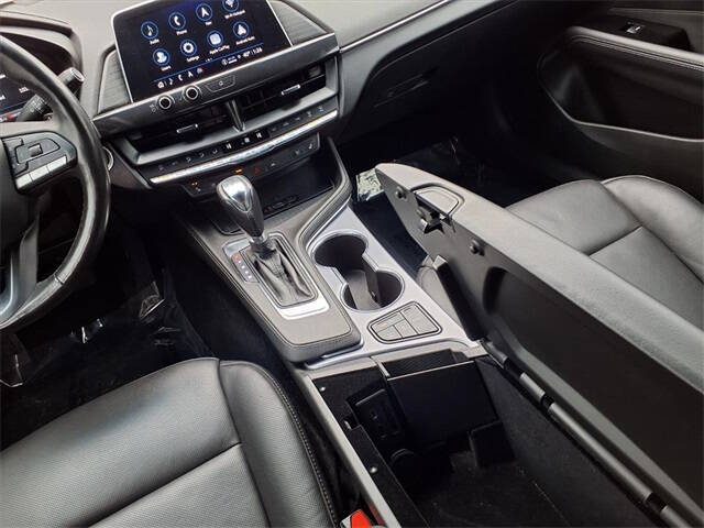 2023 Cadillac CT4 Premium Luxury