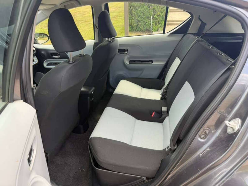2012 Toyota Prius c One